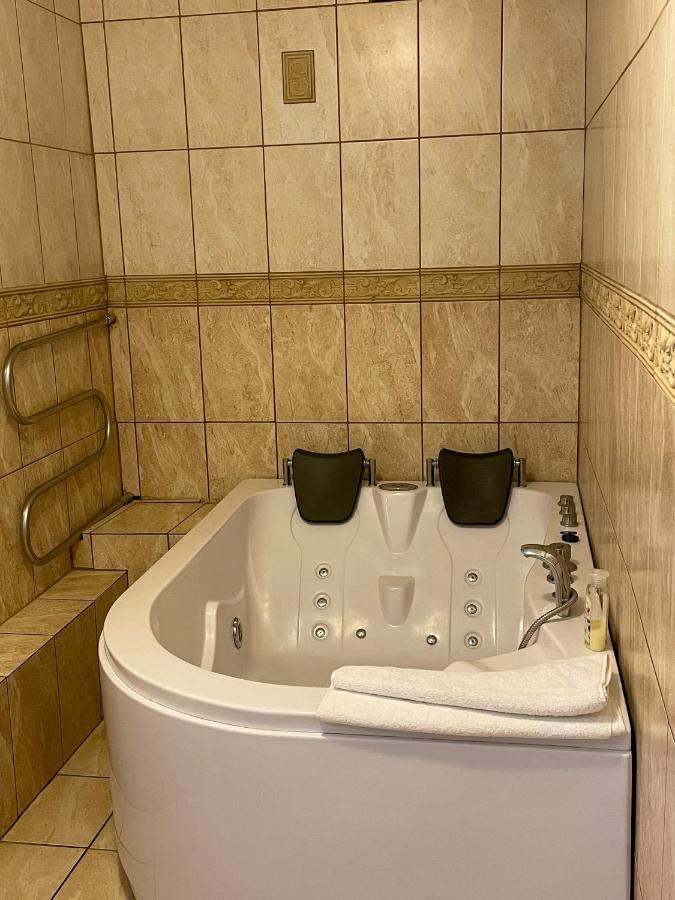 Taurage Hotel Екстериор снимка